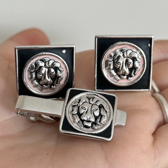 SWANK Other - Swank Silver Tone Lion Head Cufflinks & Tie Clip Set